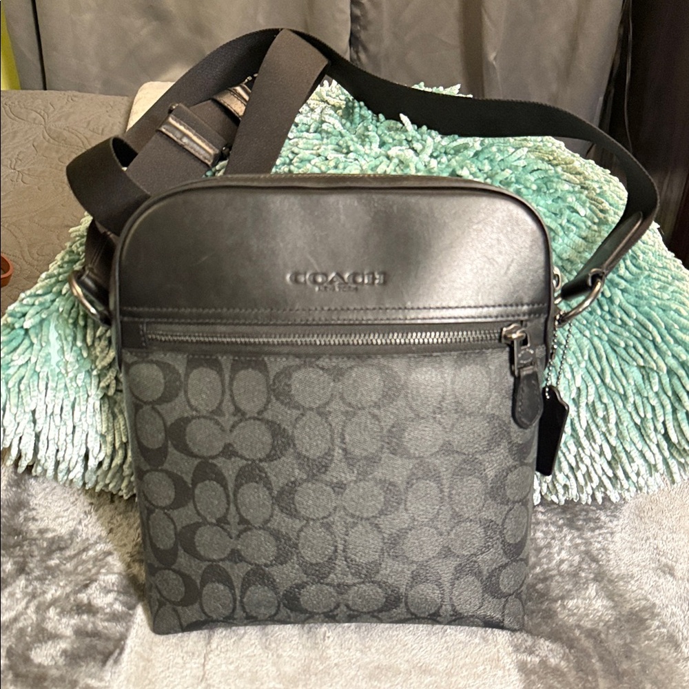 Coach Men's Black and Gray Messenger Bag